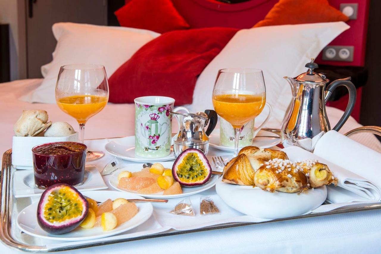 Hotel Spa Frederic Carrion Et Sa Table Gastronomique Vire  Ngoại thất bức ảnh