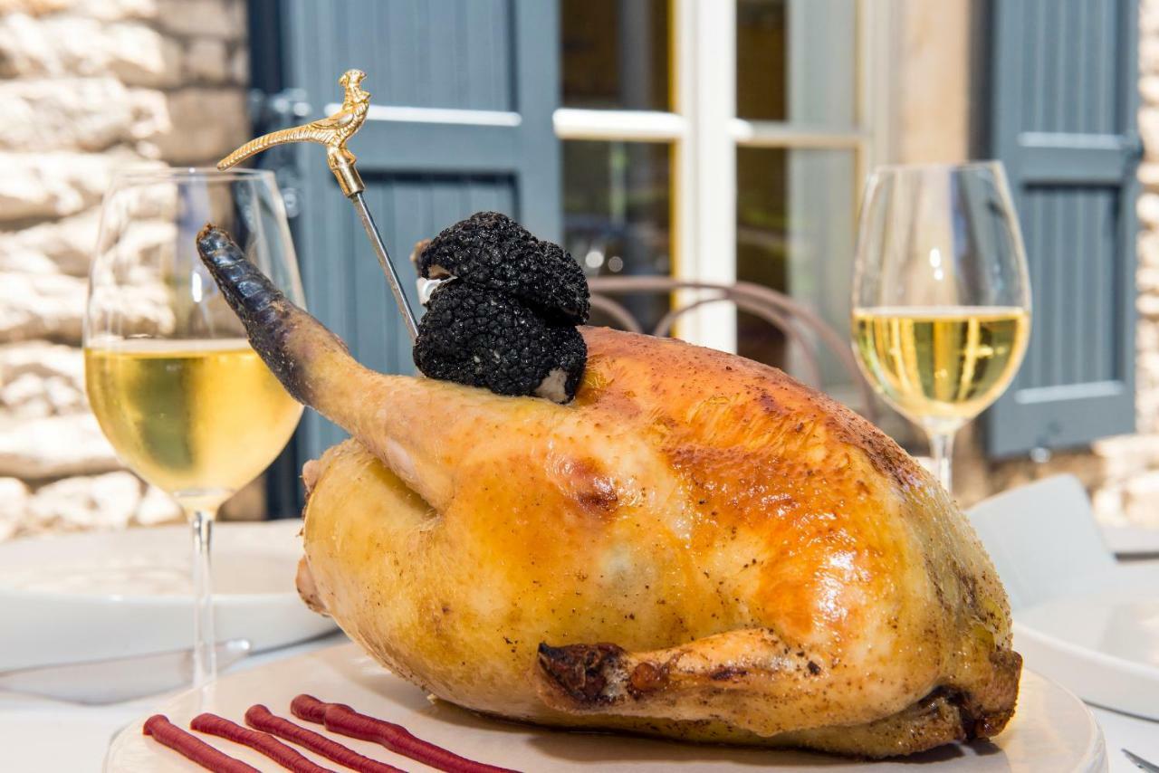Hotel Spa Frederic Carrion Et Sa Table Gastronomique Vire  Ngoại thất bức ảnh
